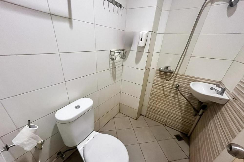 Готель Kostel 99 Pangkal Pinang Redpartner Екстер'єр фото